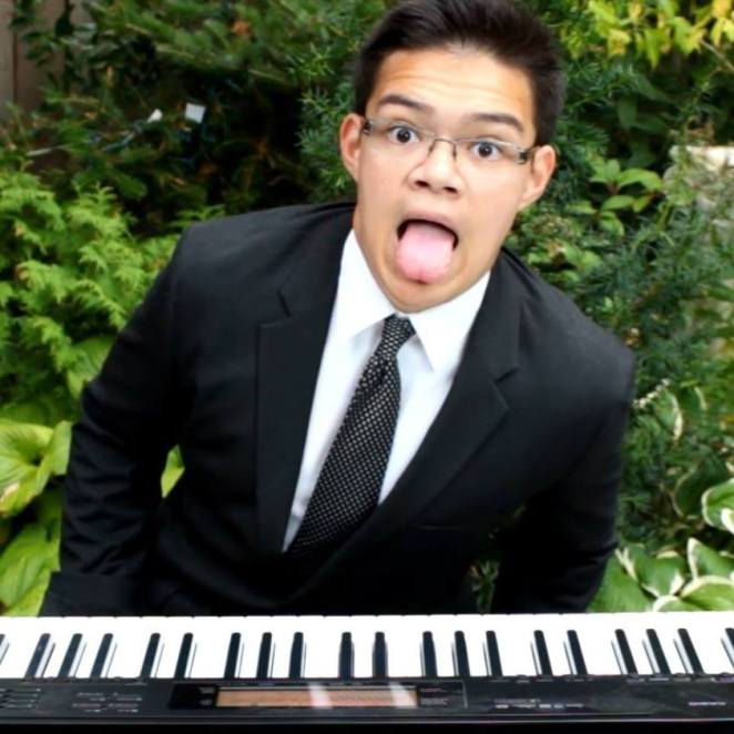 Carlos Eiene Photos 03